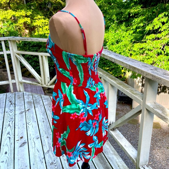 Hollister Red Blue & Green Tropical Botanical Palms Floral Dress Size S - Picture 8 of 11